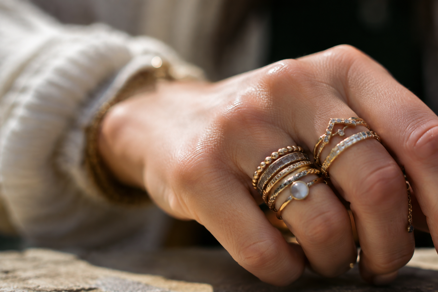 5 Ring Stacking Mistakes That Look Cluttered Fast