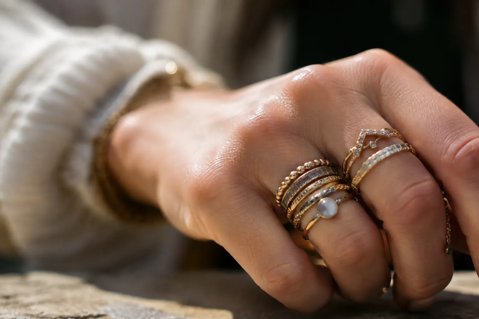 5 Ring Stacking Mistakes That Look Cluttered Fast