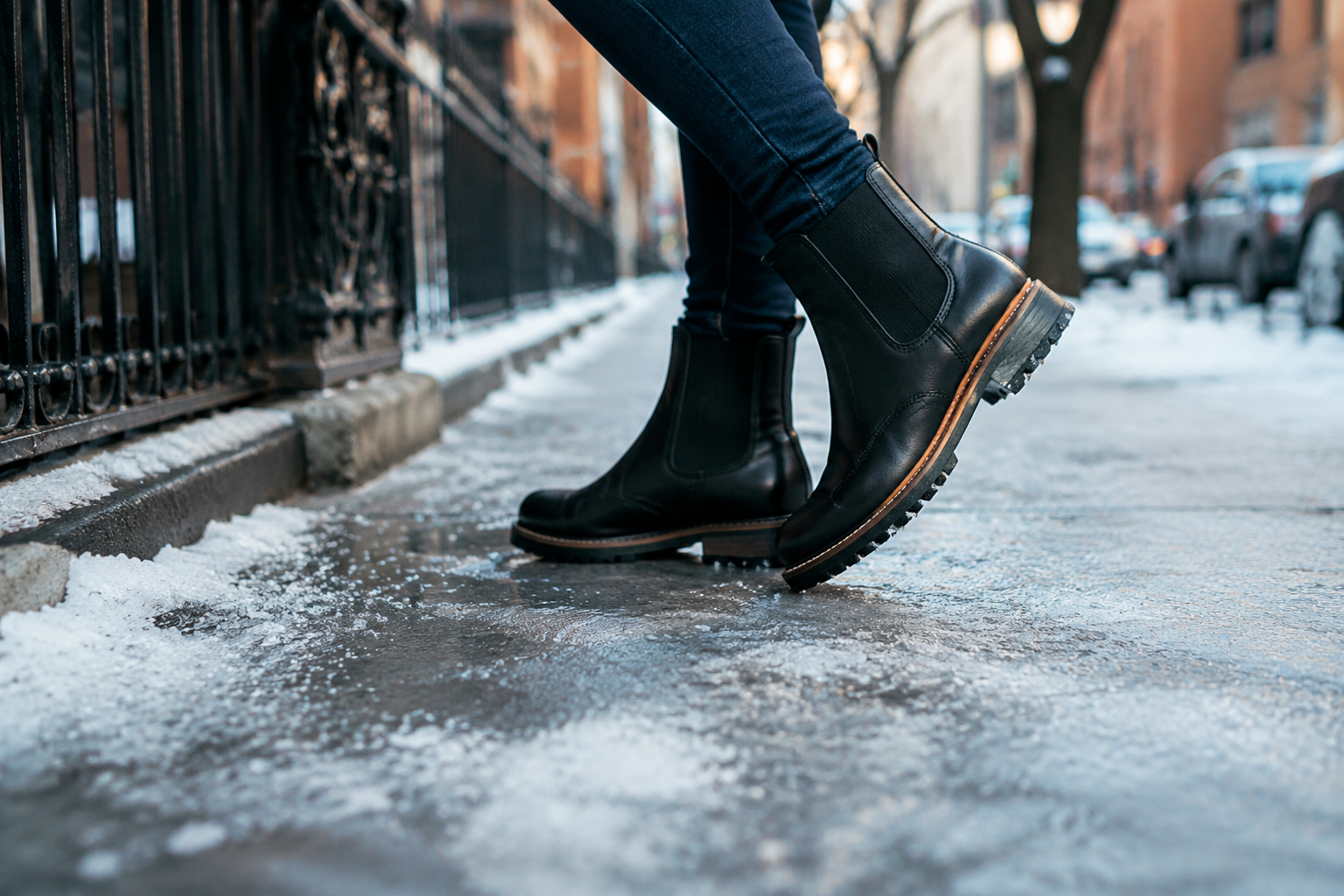 Best Boots for Icy Sidewalks That Still Look Sharp